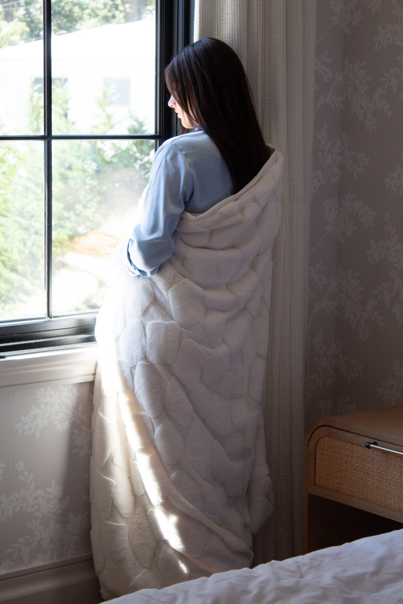 Jasmine Infused Cream Faux Fur Blanket