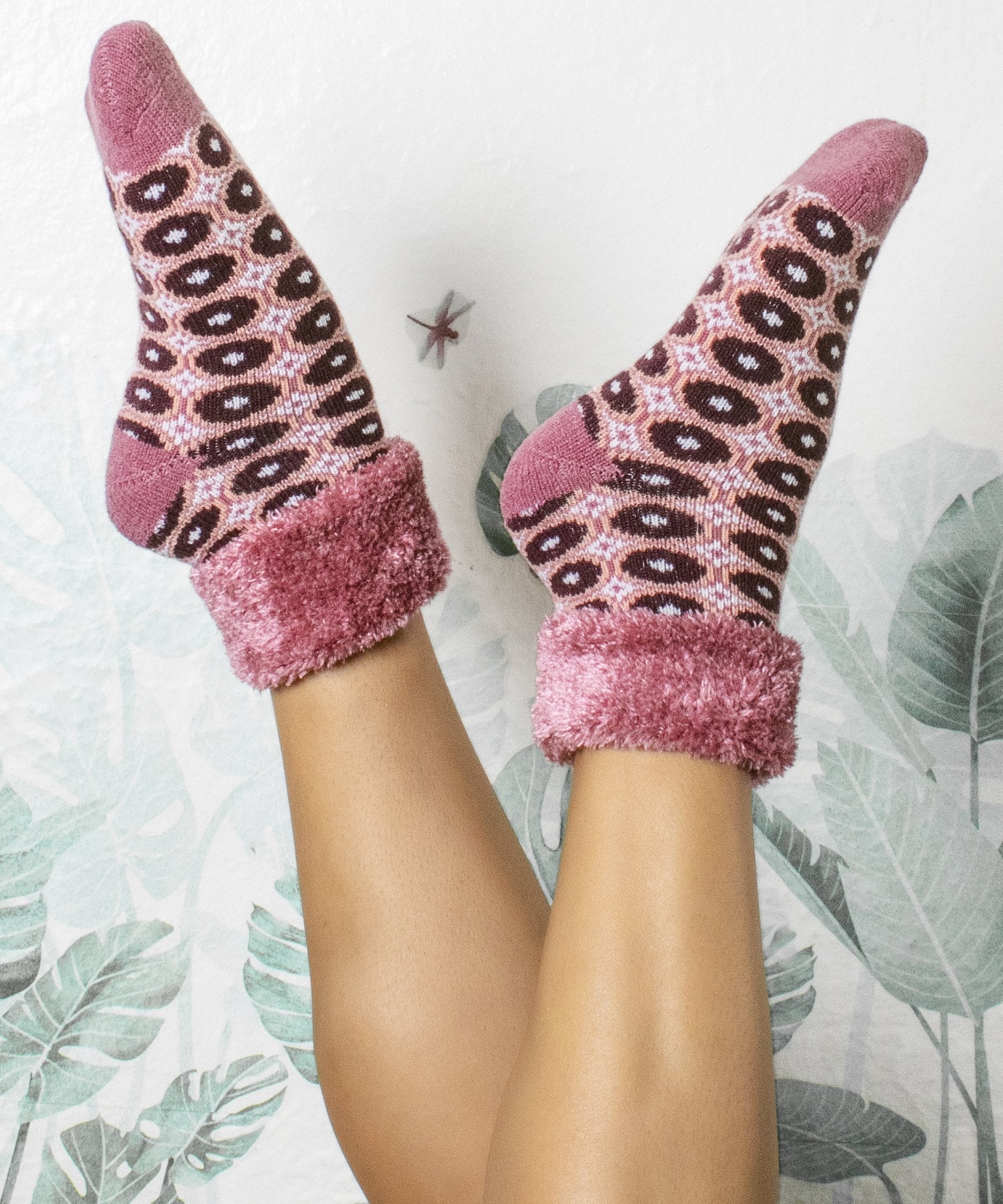 Chalet Slipper Socks With Rose Infused, Coral, OS